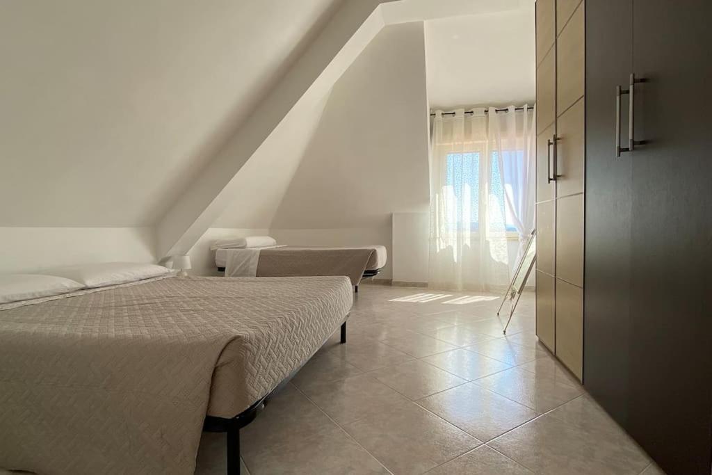 Sibilla Tiburtina House Attico Con Parcheggio Lägenhet Rom